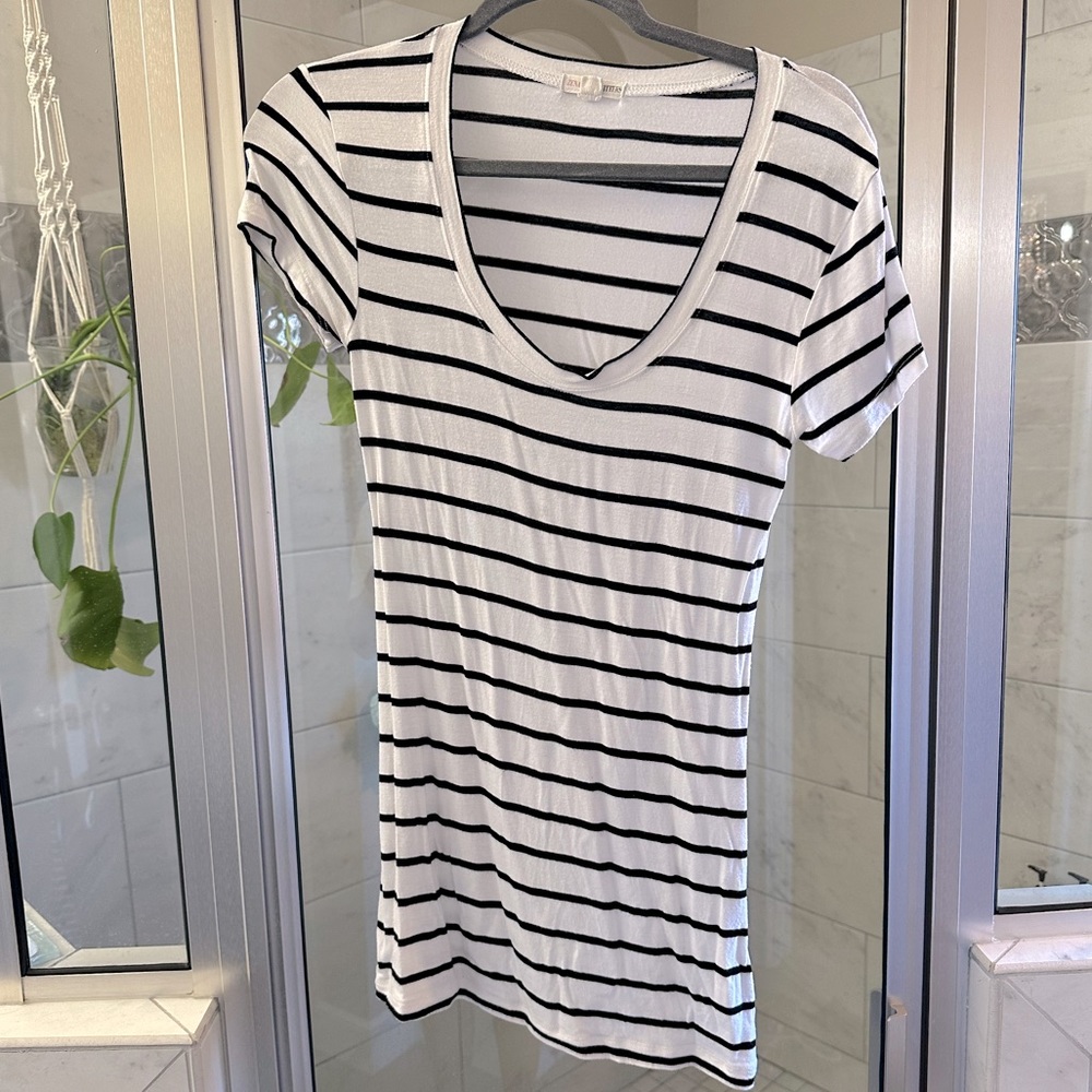 White striped tee
